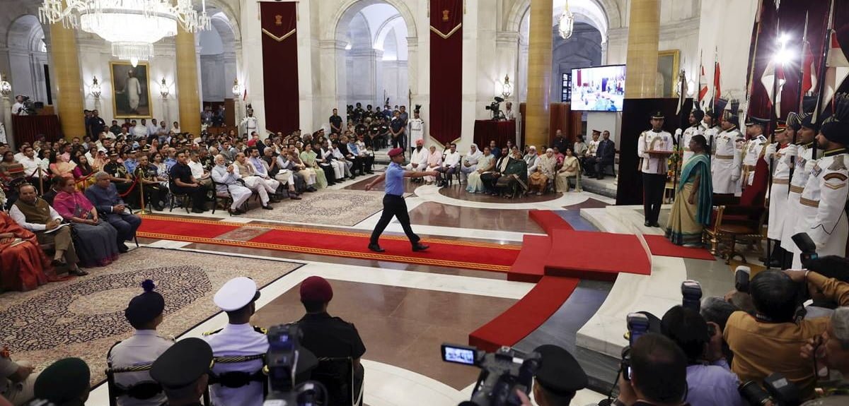 वीरता पुरस्कार 2023: द्रोपदी मुर्मू ने प्रदान किए 37 गैलेंट्री अवार्ड